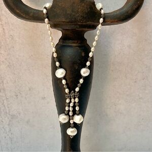 Breathtaking detail in This Vintage Sterling/Pearl Handmade Choker. Ornate clasp